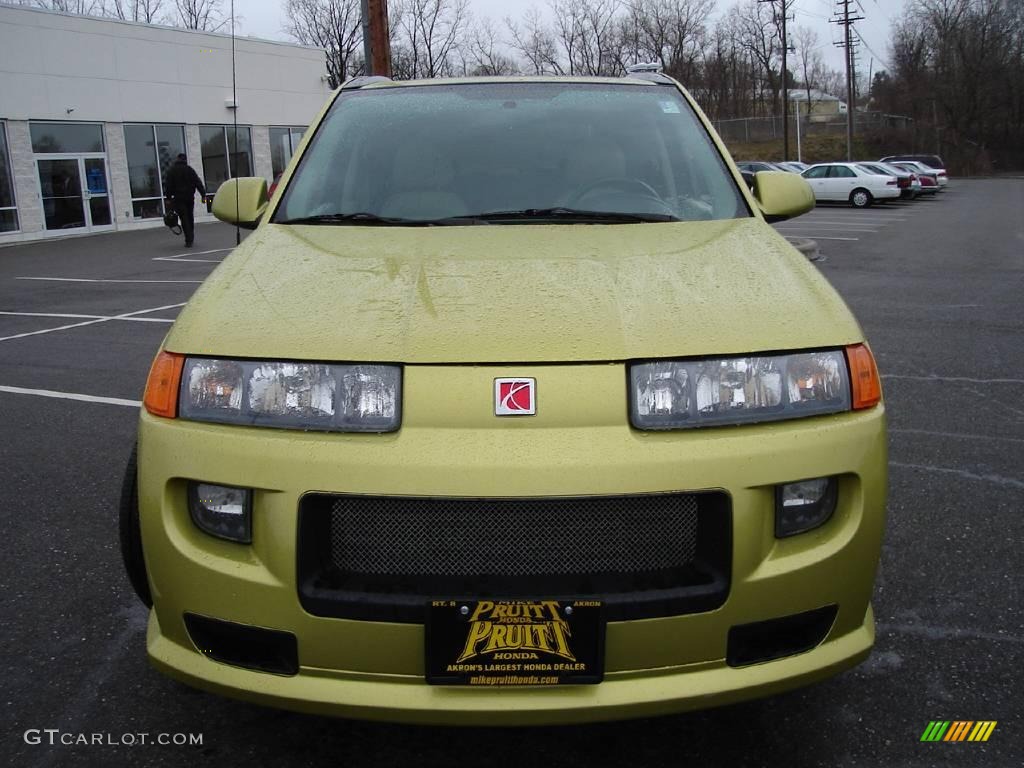 2004 VUE Red Line AWD - Electric Lime / Tan photo #8