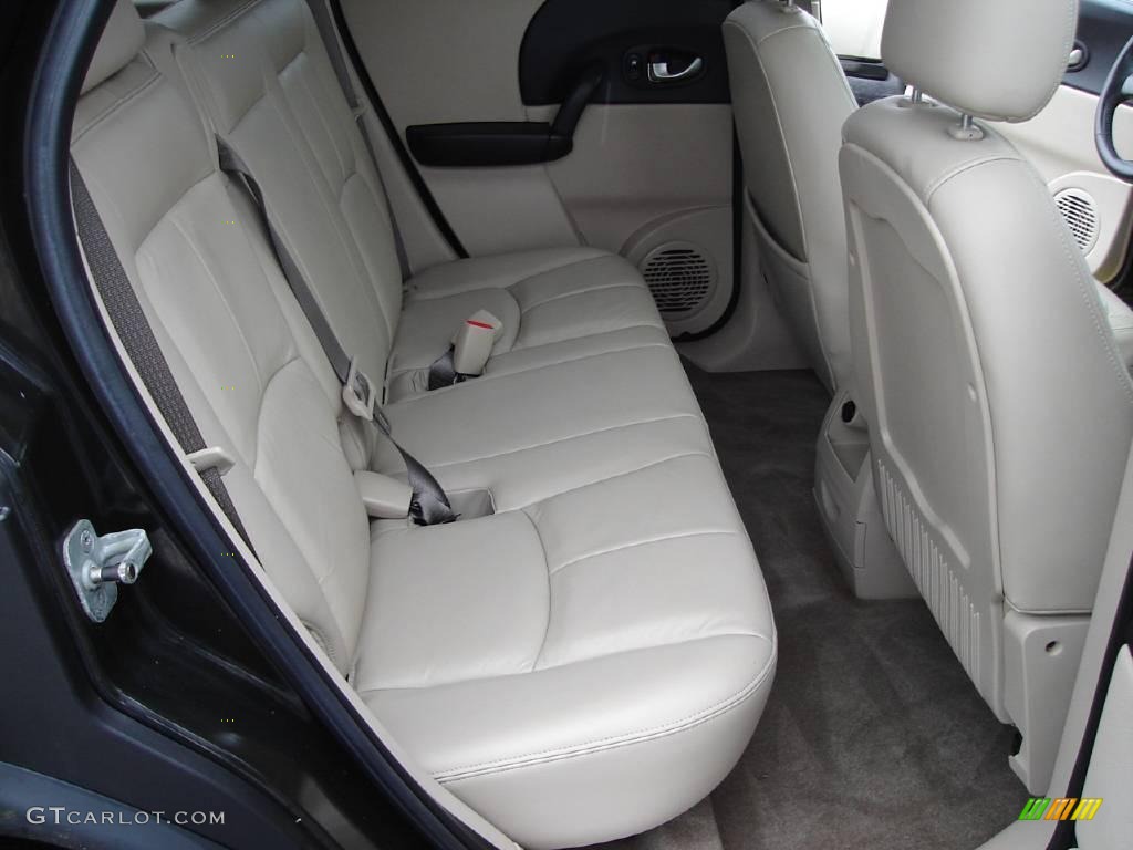 2004 VUE Red Line AWD - Electric Lime / Tan photo #15
