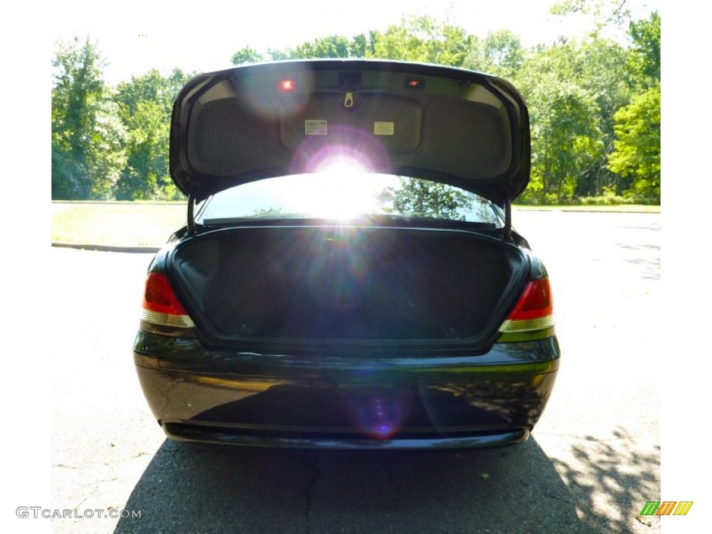 2004 7 Series 745i Sedan - Black Sapphire Metallic / Black/Black photo #28