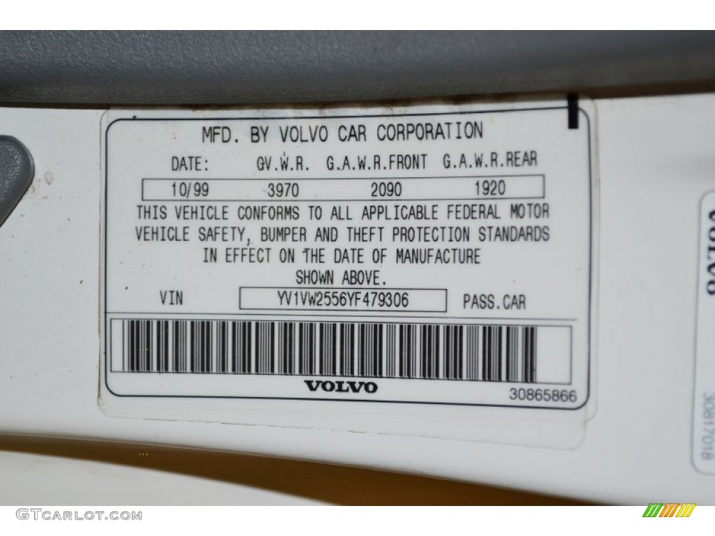 2000 V40 1.9T Wagon - White / Silver Gray photo #8