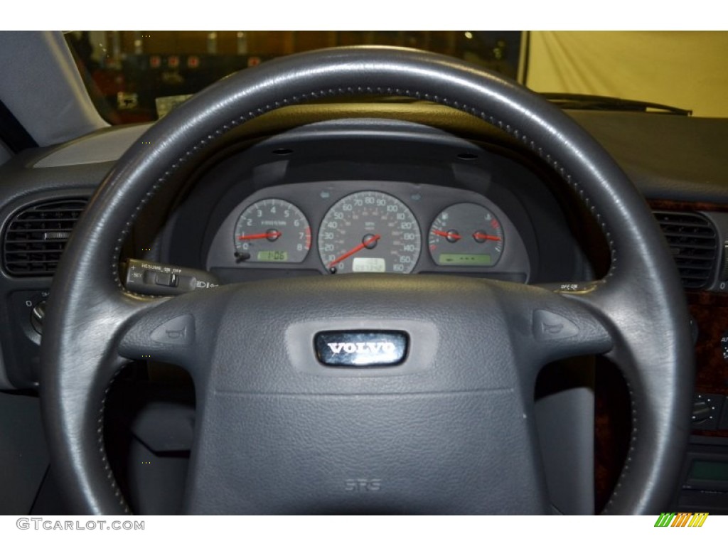 2000 V40 1.9T Wagon - White / Silver Gray photo #19