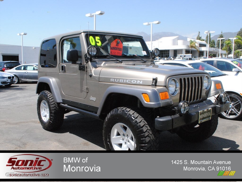 2005 Wrangler Rubicon 4x4 - Light Khaki Metallic / Khaki photo #1