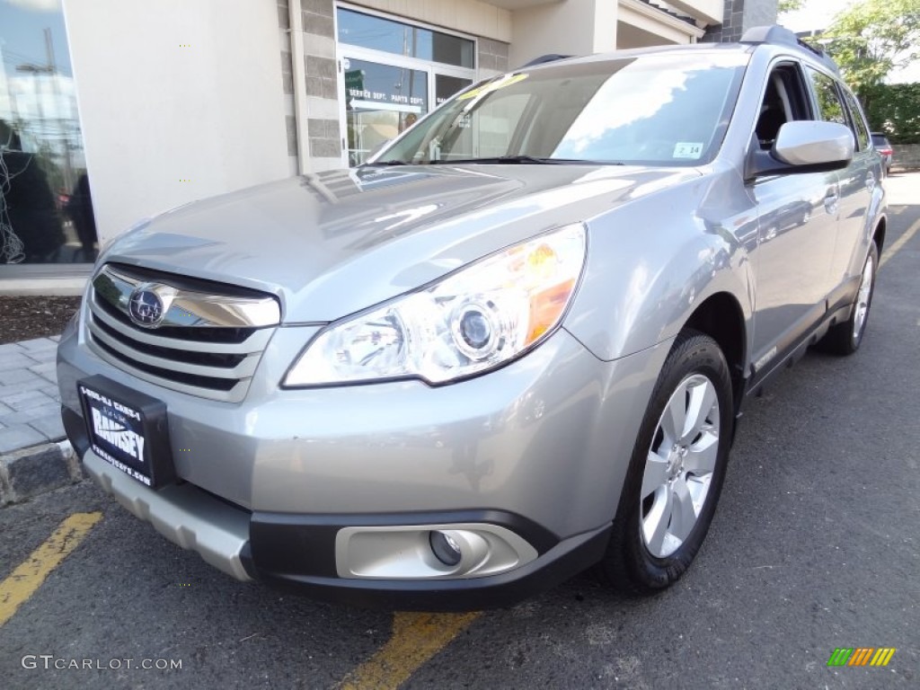 2010 Outback 2.5i Limited Wagon - Steel Silver Metallic / Off Black photo #1