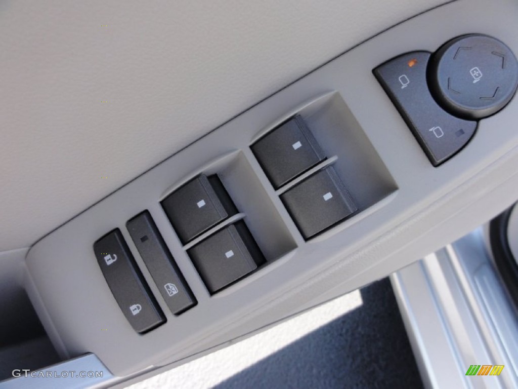 2009 CTS 4 AWD Sedan - Radiant Silver / Light Titanium/Ebony photo #15