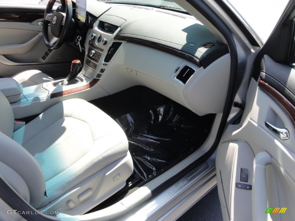 2009 CTS 4 AWD Sedan - Radiant Silver / Light Titanium/Ebony photo #18