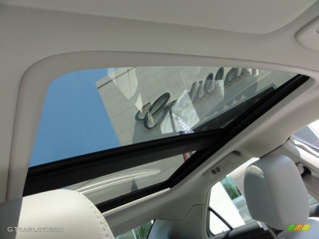 2009 CTS 4 AWD Sedan - Radiant Silver / Light Titanium/Ebony photo #21