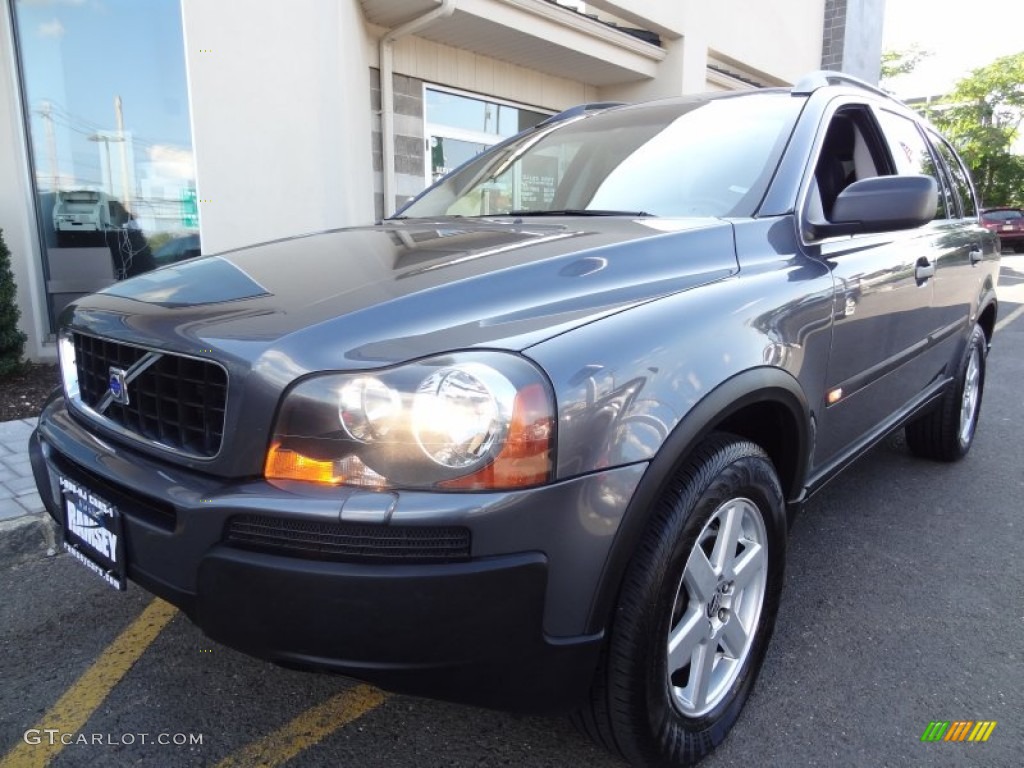 2005 XC90 2.5T AWD - Titanium Gray Metallic / Graphite photo #1