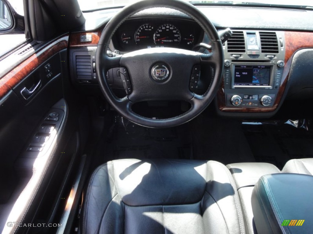 2007 Cadillac DTS Sedan Ebony Dashboard Photo #69509608