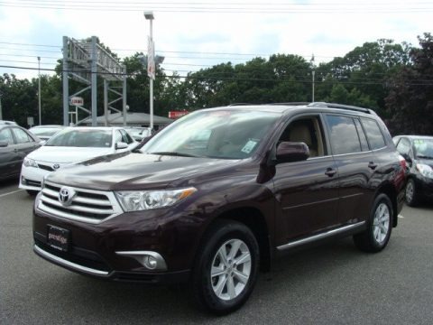 2012 Toyota Highlander SE 4WD Data, Info and Specs