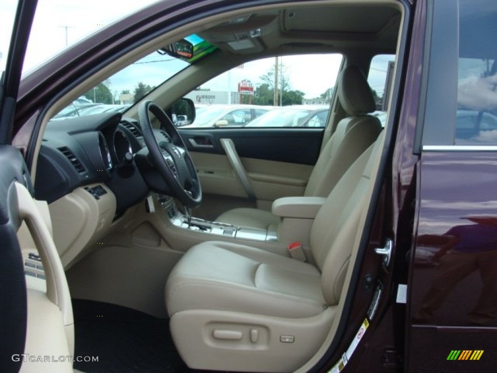 Sand Beige Interior 2012 Toyota Highlander SE 4WD Photo #69510007