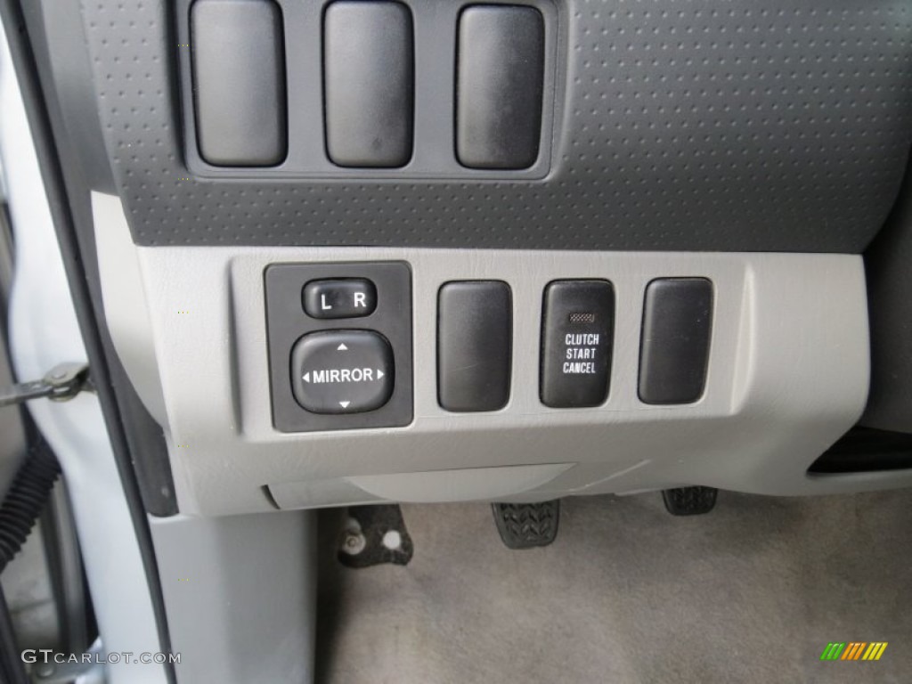 2006 Toyota Tacoma Access Cab 4x4 Controls Photos
