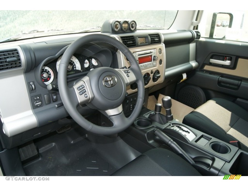 Dark Charcoal Interior 2012 Toyota FJ Cruiser 4WD Photo #69512062