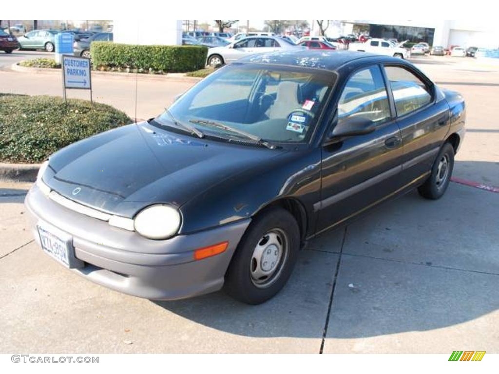 1995 Neon Sedan - Black / Dark Slate photo #3