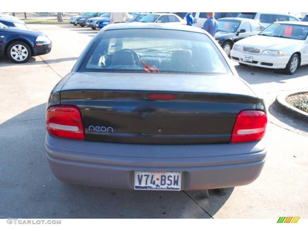 1995 Neon Sedan - Black / Dark Slate photo #6