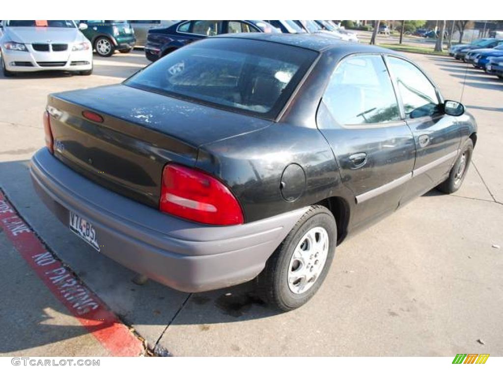 1995 Neon Sedan - Black / Dark Slate photo #7