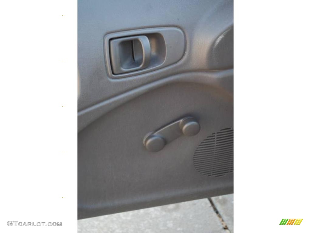 1995 Neon Sedan - Black / Dark Slate photo #12