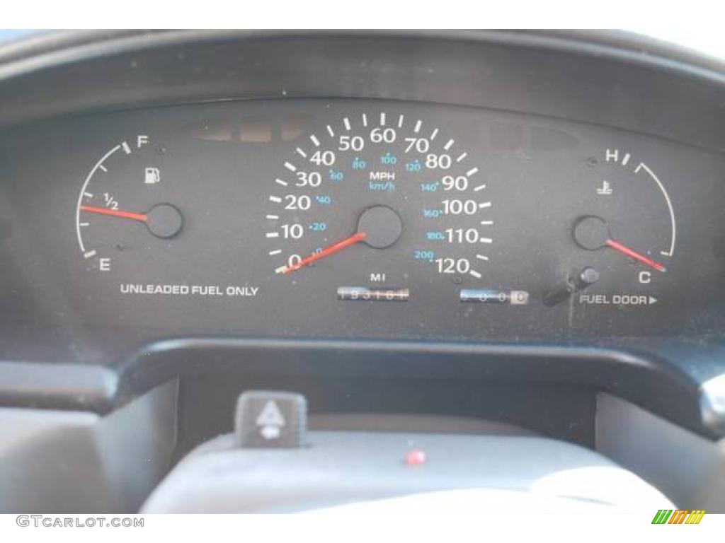 1995 Neon Sedan - Black / Dark Slate photo #16