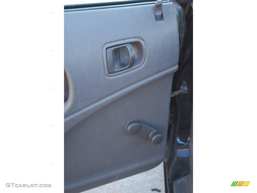 1995 Neon Sedan - Black / Dark Slate photo #27