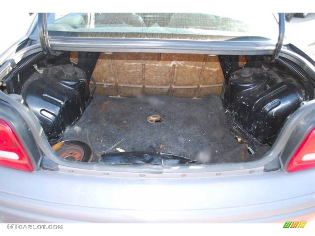 1995 Neon Sedan - Black / Dark Slate photo #34