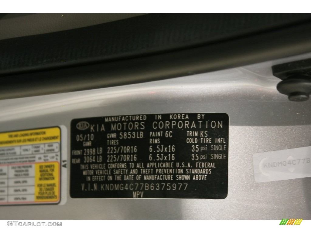 2011 Sedona LX - Clear Silver / Gray photo #19