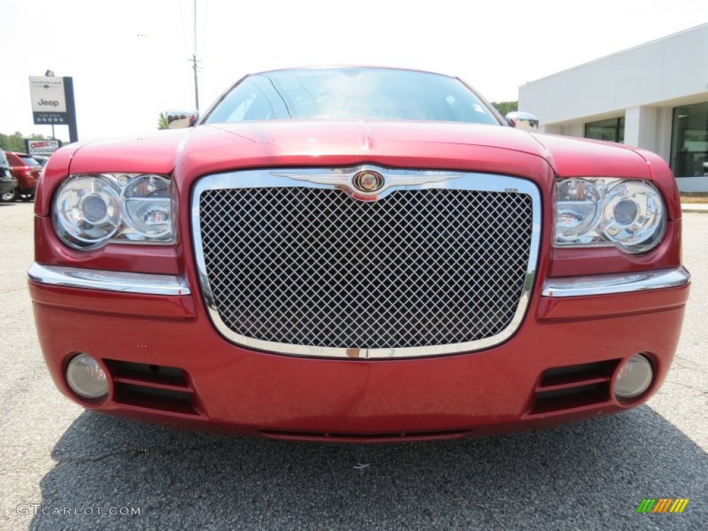 Inferno Red Crystal Pearlcoat 2007 Chrysler 300 C HEMI Exterior Photo #69515647
