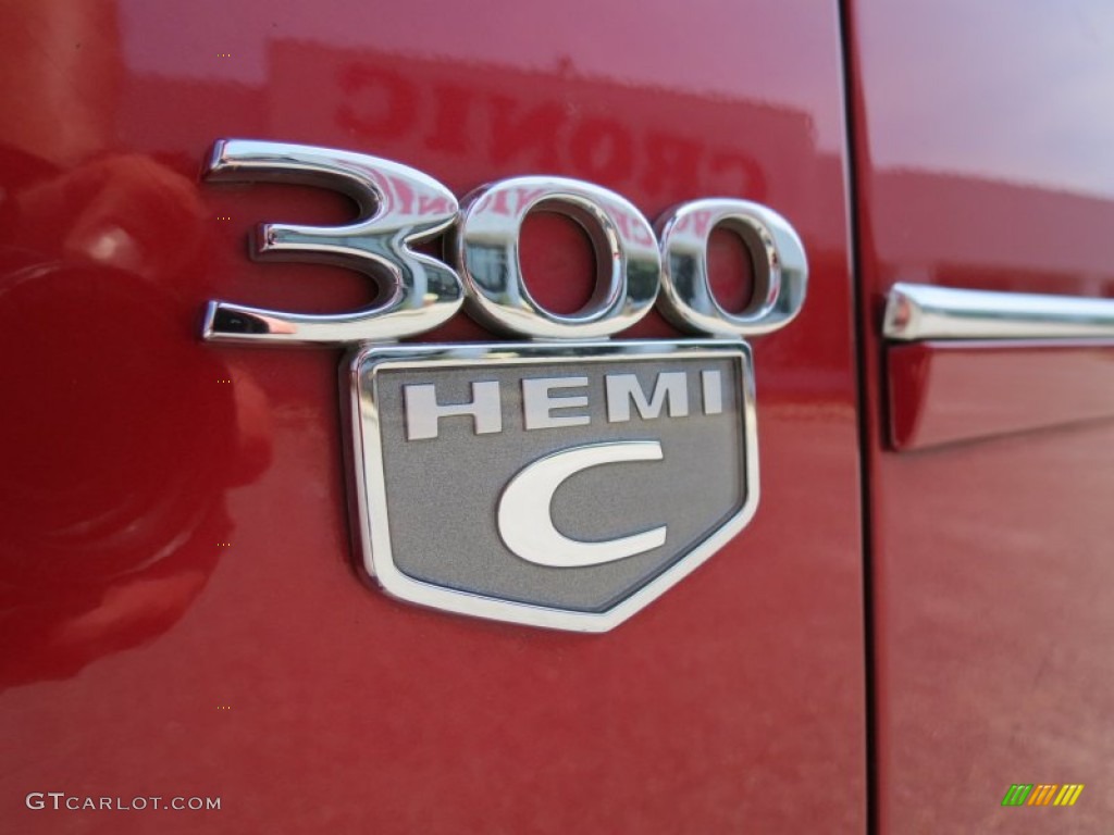 2007 Chrysler 300 C HEMI Marks and Logos Photo #69515725