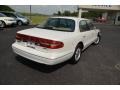 1997 Opal Metallic Tricoat Lincoln Continental   photo #5