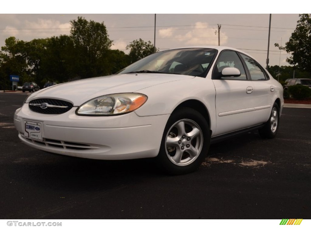 Vibrant White Ford Taurus