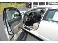 2011 White Suede Ford Fusion SE V6  photo #19