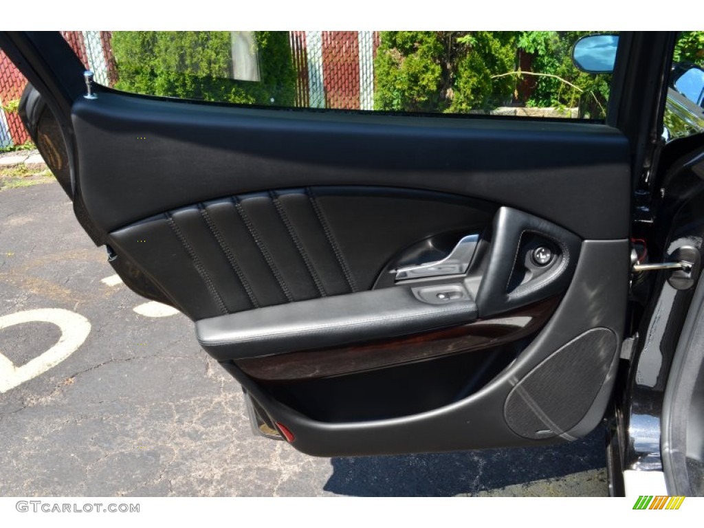 2005 Maserati Quattroporte Standard Quattroporte Model Nero Door Panel Photo #69522127