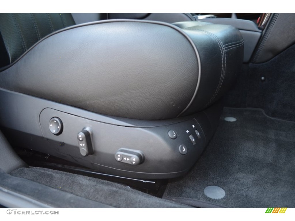 2005 Maserati Quattroporte Standard Quattroporte Model Controls Photo #69522139