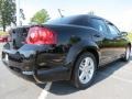 Black - Avenger SXT Photo No. 3