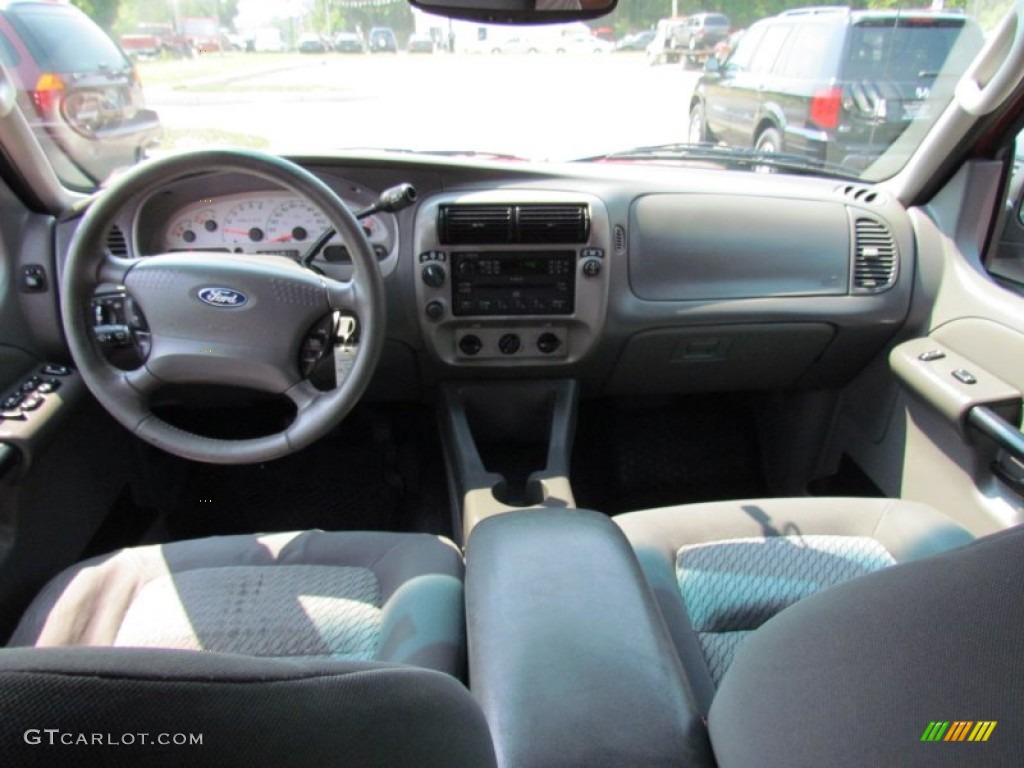 2004 Explorer Sport Trac XLT 4x4 - Red Fire Metallic / Medium Dark Flint/Dark Flint photo #23