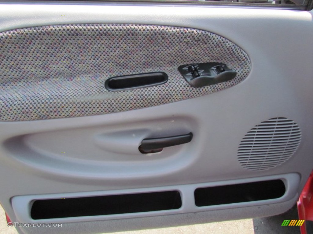 1999 Dodge Ram 1500 Sport Extended Cab 4x4 Mist Gray Door Panel Photo #69528969