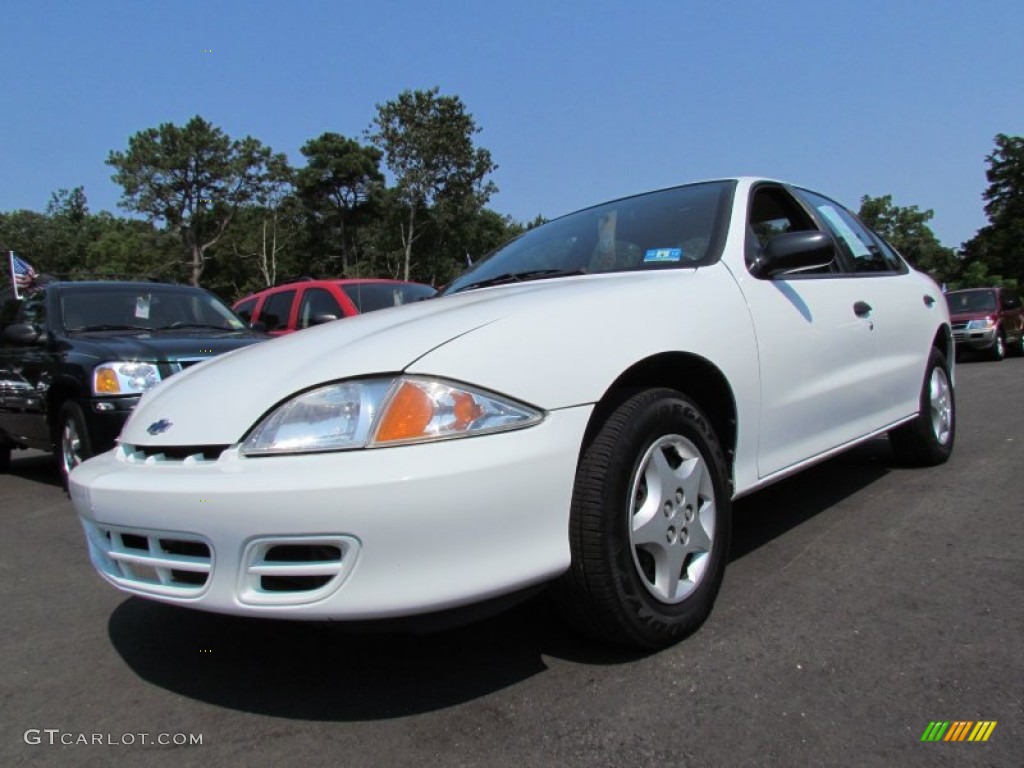 2000 Cavalier Sedan - Bright White / Graphite photo #1
