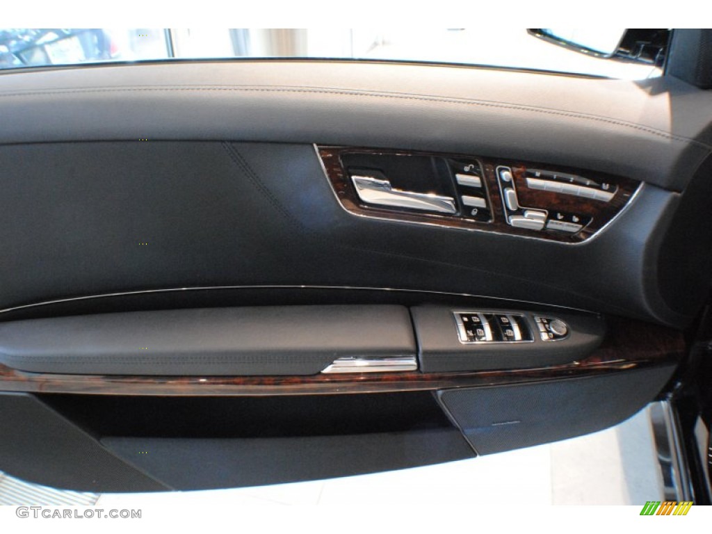 2010 Mercedes-Benz CL 63 AMG Black Door Panel Photo #69529289