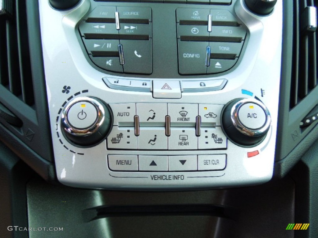 2013 Chevrolet Equinox LT Controls Photo #69529439