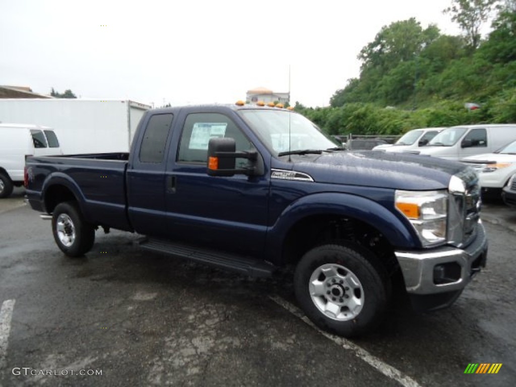 Dark Blue Pearl Metallic Ford F250 Super Duty