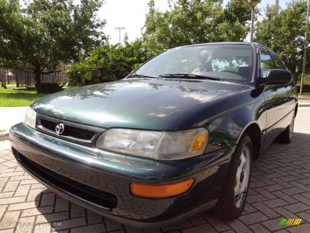 1997 Corolla  - Dark Emerald Pearl Green Metallic / Gray photo #2