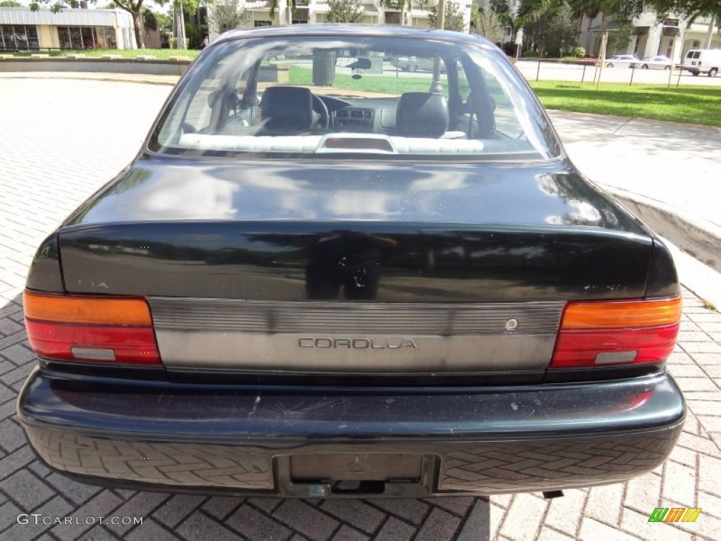1997 Corolla  - Dark Emerald Pearl Green Metallic / Gray photo #6