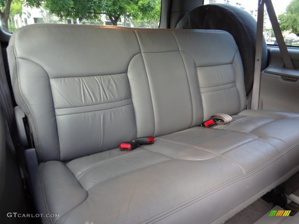 2000 Ford Excursion Limited Rear Seat Photo #69530961