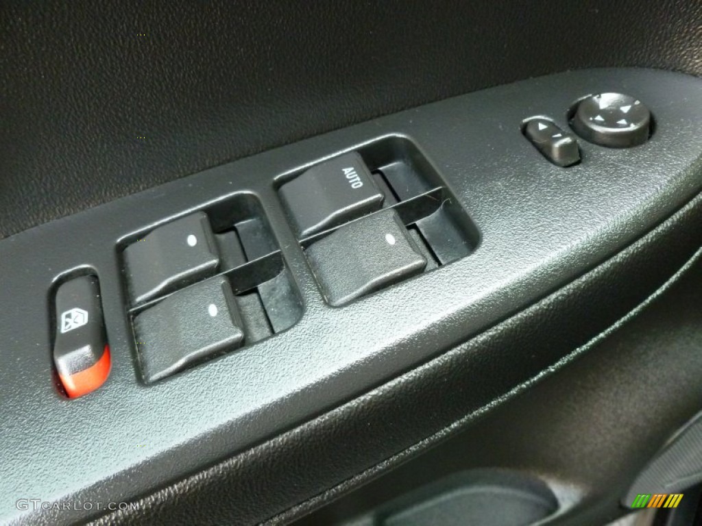 2012 Chevrolet Impala LTZ Controls Photo #69532347