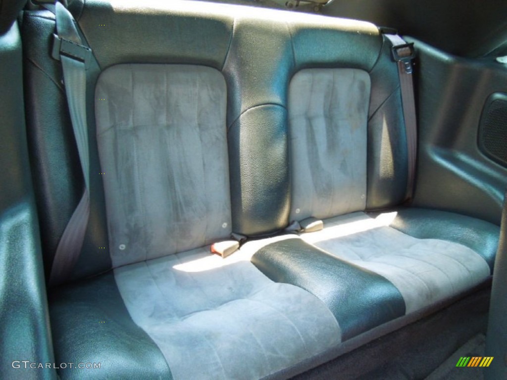 2004 Chrysler Sebring Touring Convertible Rear Seat Photos