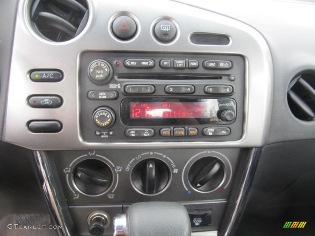 2003 Pontiac Vibe Standard Vibe Model Controls Photo #69534480