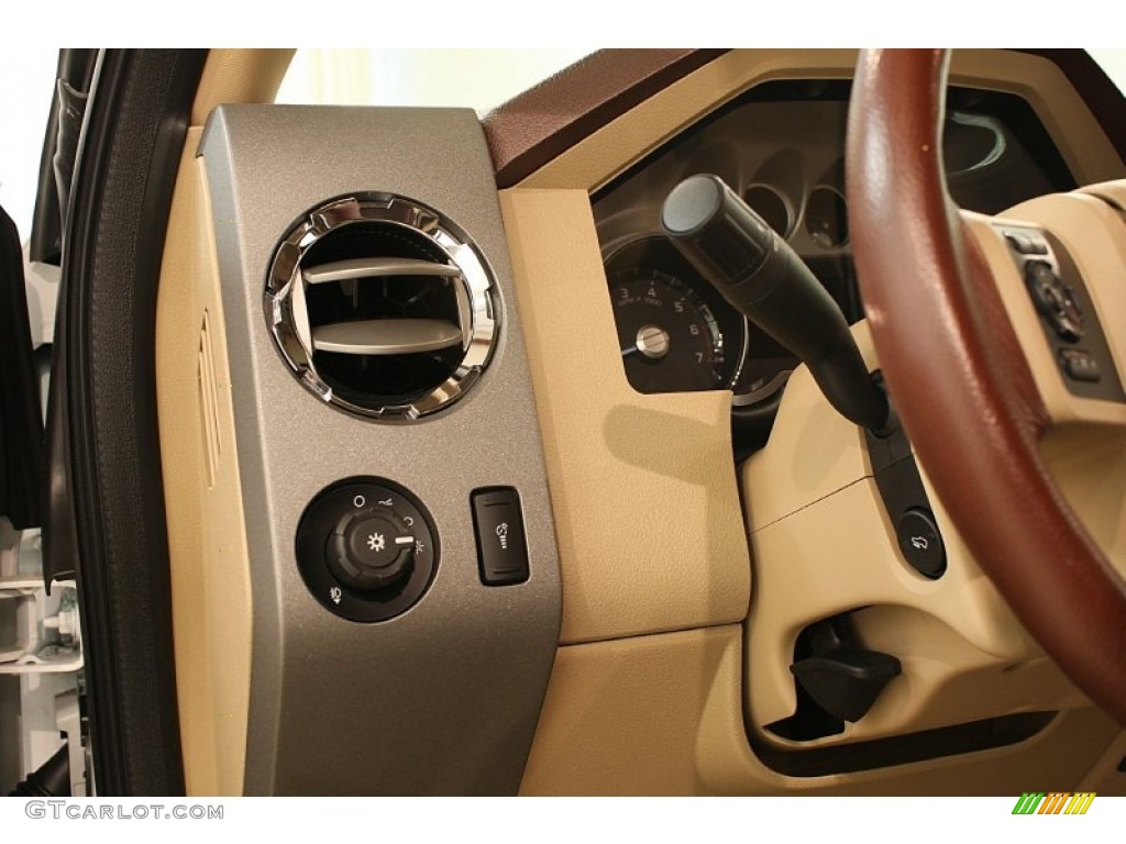 2012 Ford F250 Super Duty King Ranch Crew Cab 4x4 Controls Photo #69536217