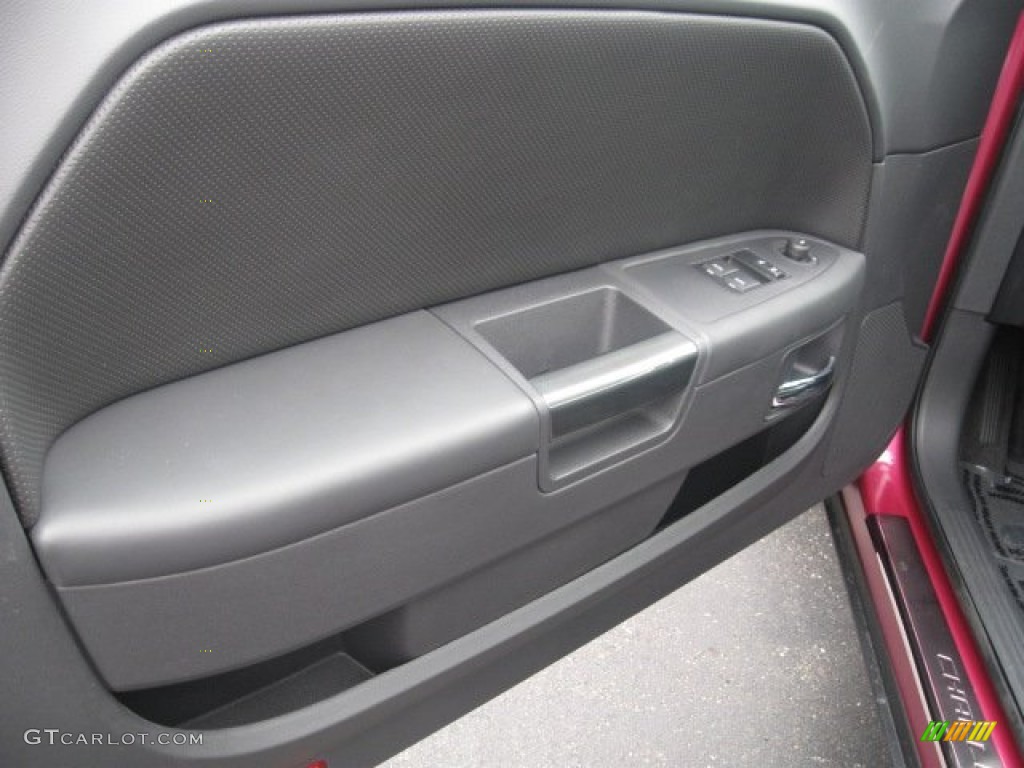 2010 Challenger R/T Classic Furious Fuchsia Edition - Furious Fuchsia / Dark Slate Gray photo #15