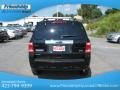 Black - Escape Limited V6 4WD Photo No. 8