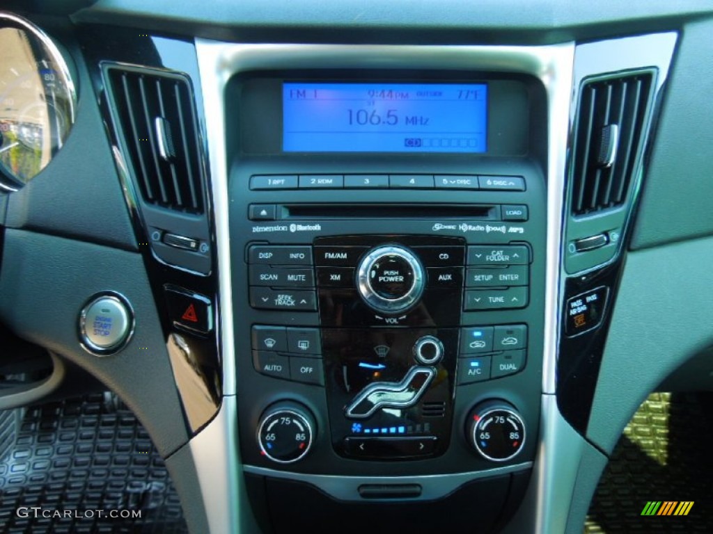 2011 Hyundai Sonata Limited Controls Photo #69539838
