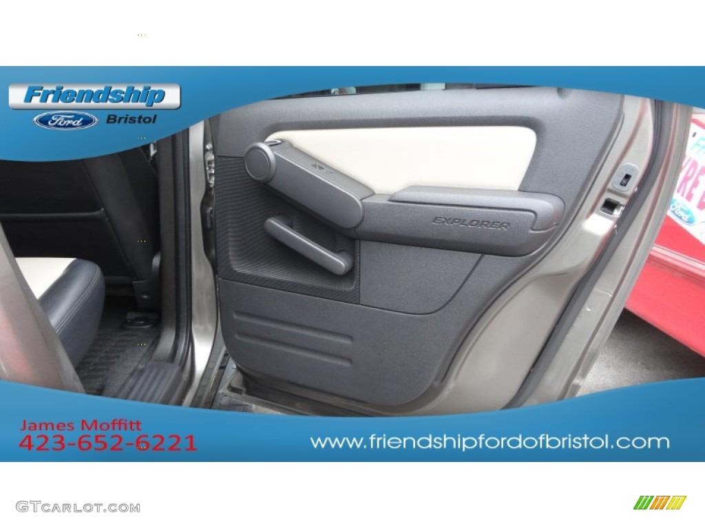 2007 Explorer Sport Trac Limited 4x4 - Mineral Grey Metallic / Dark Charcoal/Camel photo #25
