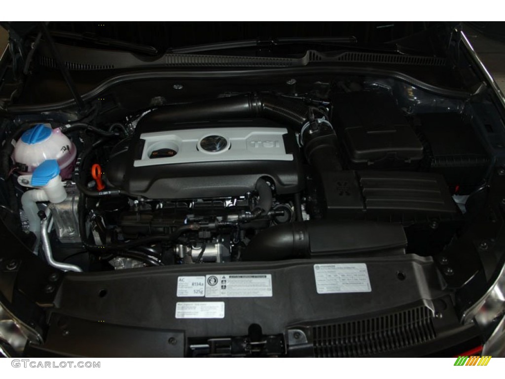 2013 GTI 4 Door - Carbon Steel Gray Metallic / Interlagos Plaid Cloth photo #25
